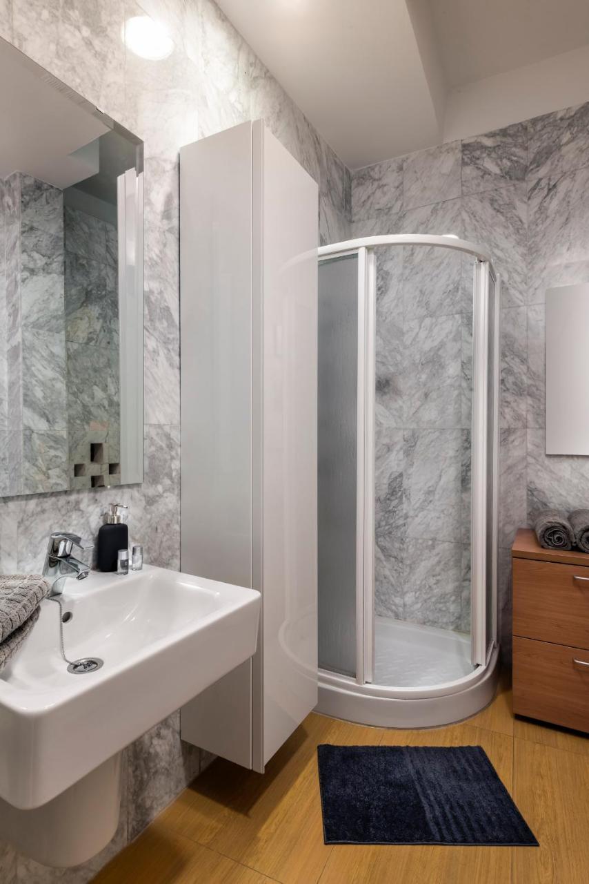 Lux Home - Sierpes Terrace Σεβίλλη Εξωτερικό φωτογραφία