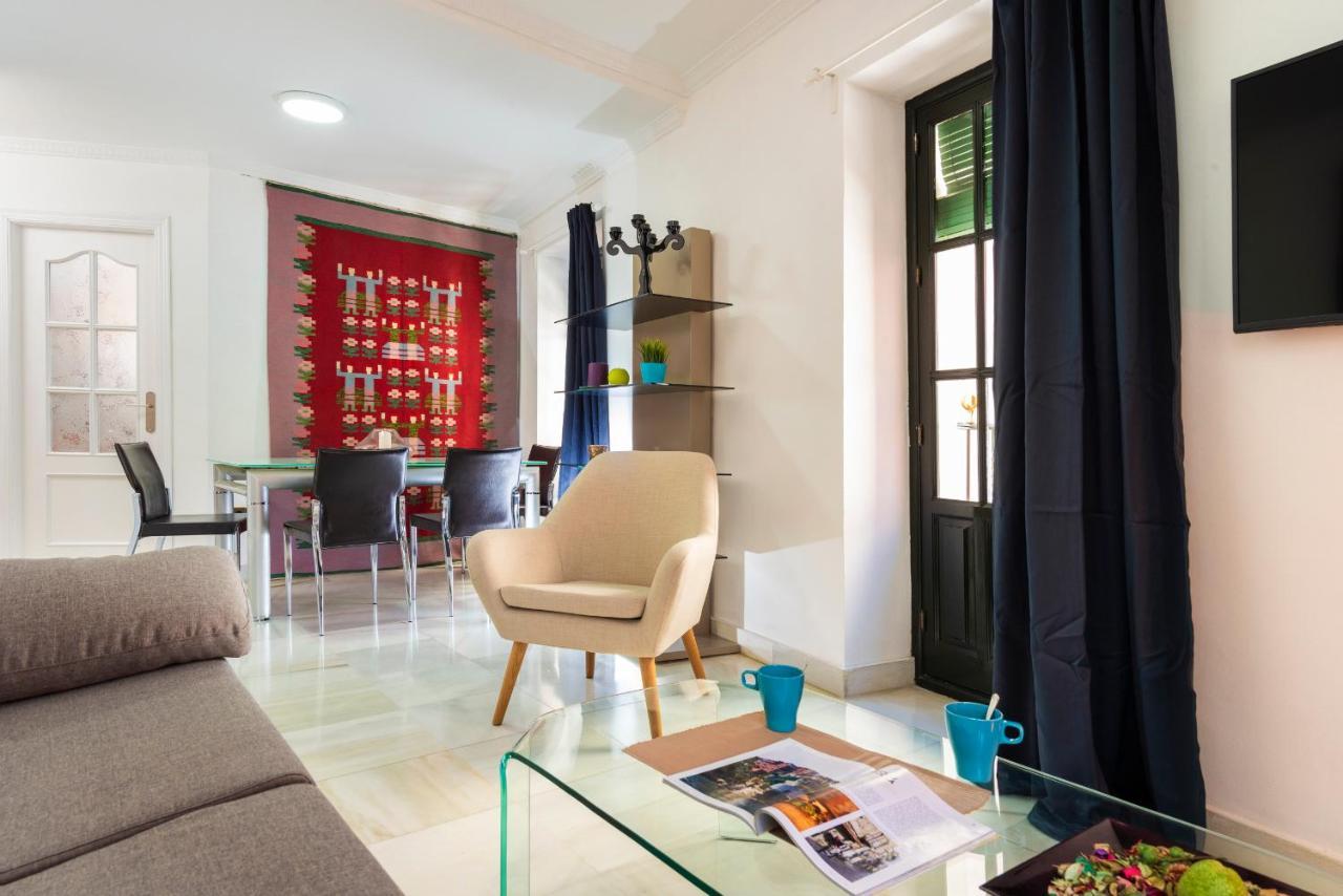 Lux Home - Sierpes Terrace Σεβίλλη Εξωτερικό φωτογραφία